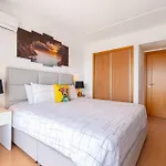Spectacular 2 Bed Apartment, Huge Terrace And Sea View Lägenhet Portimão