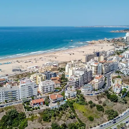 Apartment Spectacular 2 Bed Apartment, Huge Terrace And Sea View Portimao