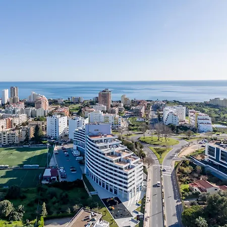 Spectacular 2 Bed Apartment, Huge Terrace And Sea View * Portimao