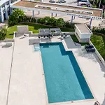 Διαμέρισμα Spectacular 2 Bed Apartment, Huge Terrace And Sea View *