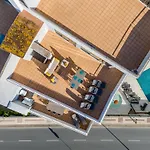 Spectacular 2 Bed Apartment, Huge Terrace And Sea View Διαμέρισμα *