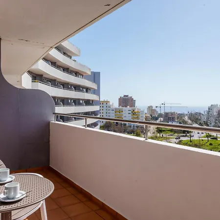 Apartment Spectacular 2 Bed Apartment, Huge Terrace And Sea View Portimão
