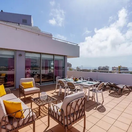 Spectacular 2 Bed Apartment, Huge Terrace And Sea View Portimão